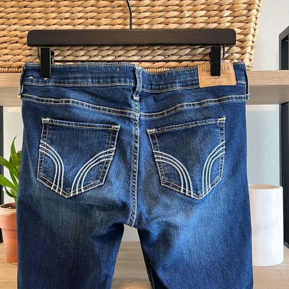 Hollister Low-Rise Dark Wash Stretch Skinny Jeans, 27 / 5 - Picture 5 of 7